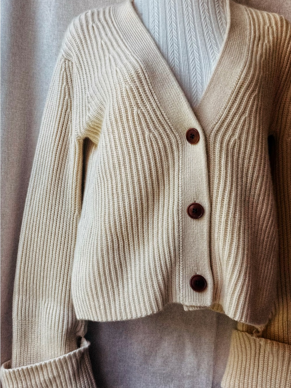 π€ Banana Republic Ivory Cashmere Merino Rib Knit Cardigan S - Picture 9 of 11